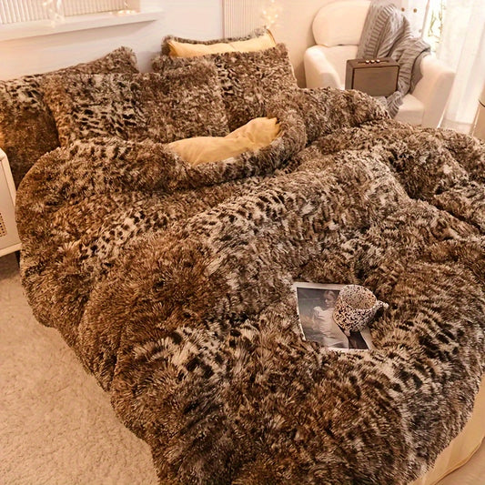 Leopard Print Plush Bedding Set – 3 Piece