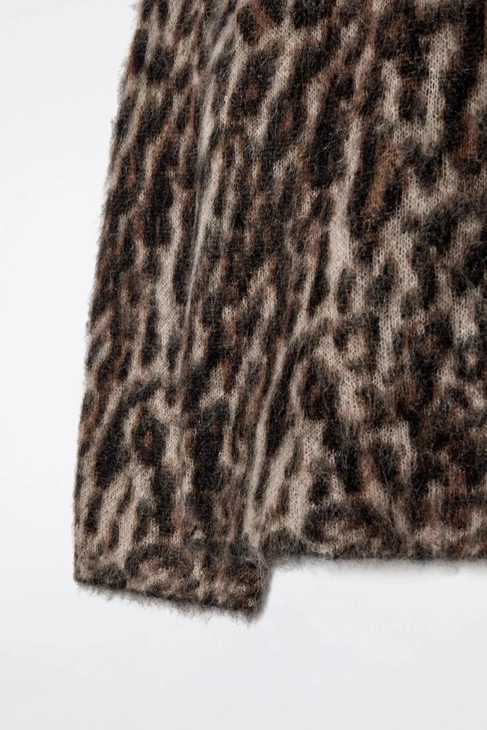 Leopard Print V-Neck Knitted Cardigan