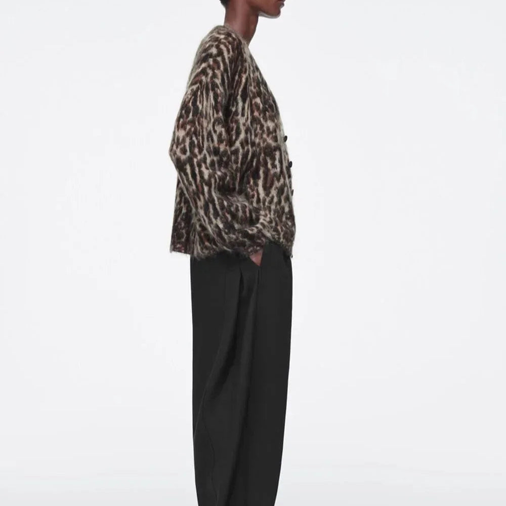 Leopard Print V-Neck Knitted Cardigan
