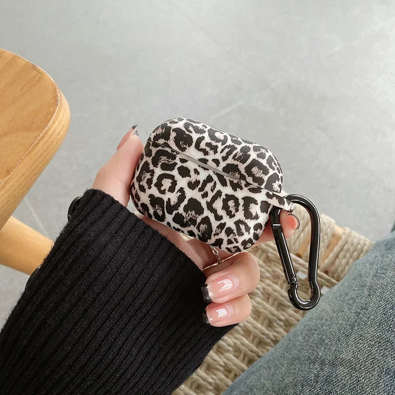 Leopard Print AirPods Case – Silicone Protective Cover with Hook