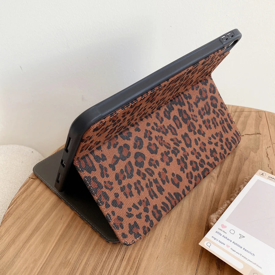 Leopard-Print 3-Fold iPad Case