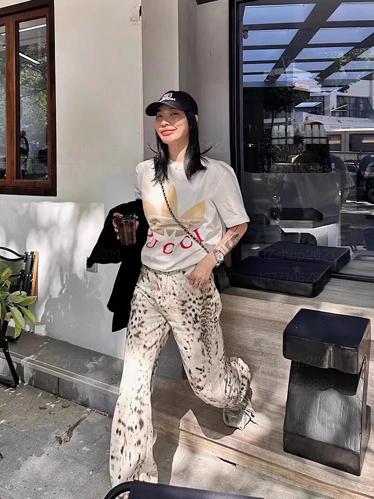High-Waisted Wide Leg Jeans in Retro Leopard Print