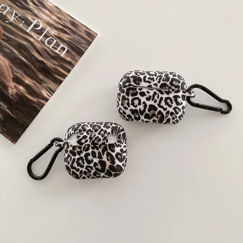 Leopard Print AirPods Case – Silicone Protective Cover with Hook