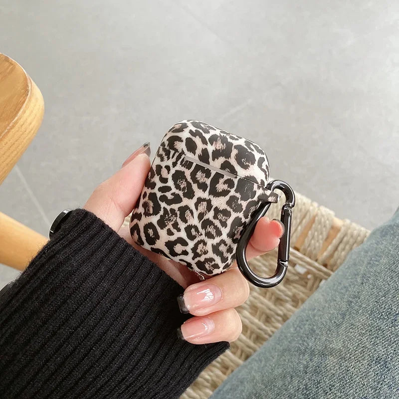Leopard Print AirPods Case – Silicone Protective Cover with Hook